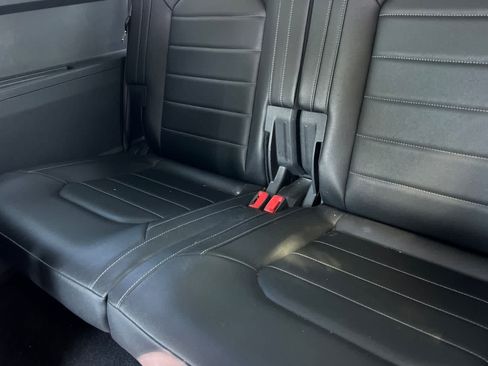 Used 2018 Volkswagen Atlas SEL Premium AWD/4WD image 17