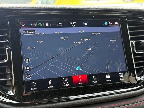 Certified 2023 Dodge Durango GT RWD image 16