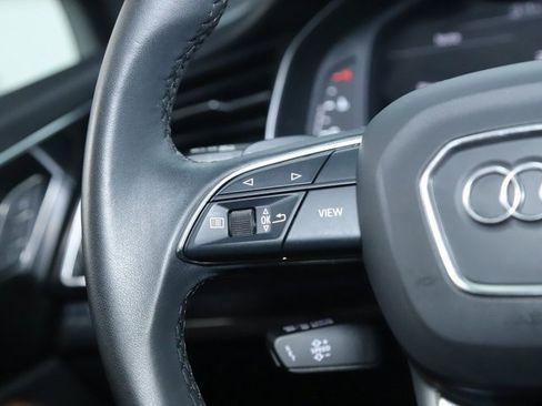 Used 2023 Audi Q7 2.0T Premium w/ Towing Package image 26