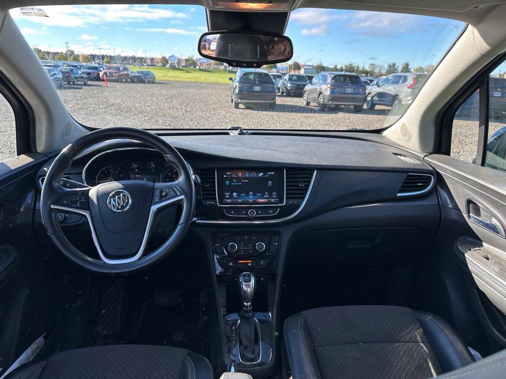 Used 2020 Buick Encore Preferred w/ Safety Package AWD/4WD image 18