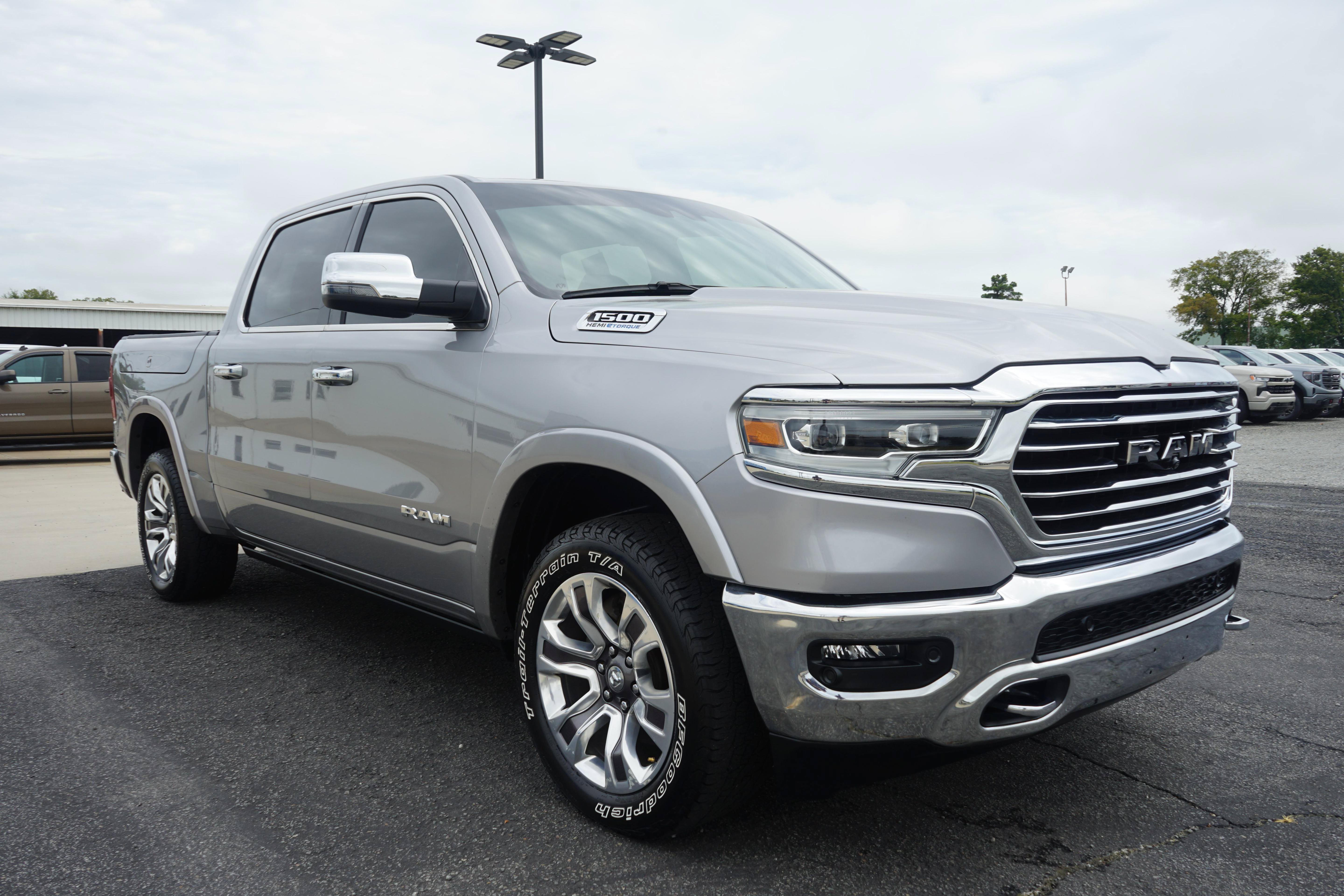 Used 2024 RAM 1500 Limited AWD/4WD image 7