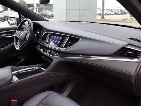 Used 2022 Buick Enclave Premium w/ Experience Buick Package image 14