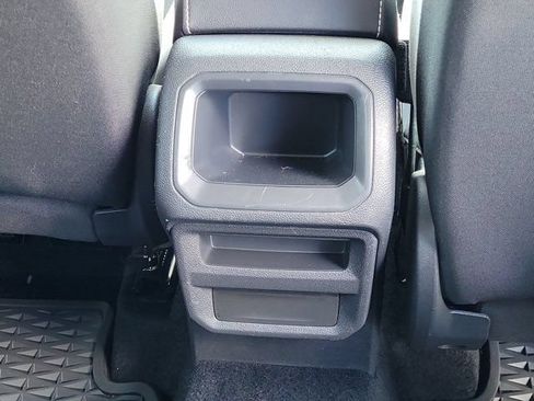 Used 2022 Volkswagen Taos S FWD image 6