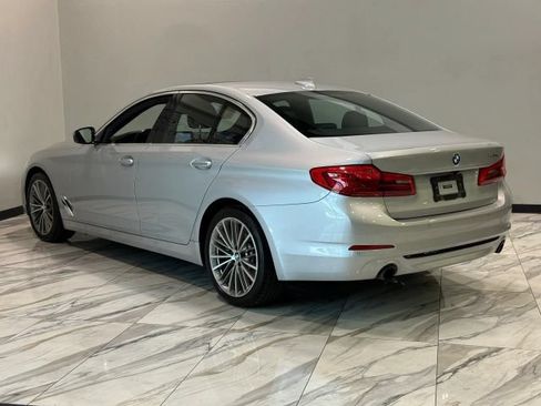 Used 2018 BMW 530i RWD image 8