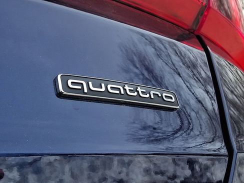 Certified 2025 Audi Q3 2.0T Premium w/ Convenience Package image 31