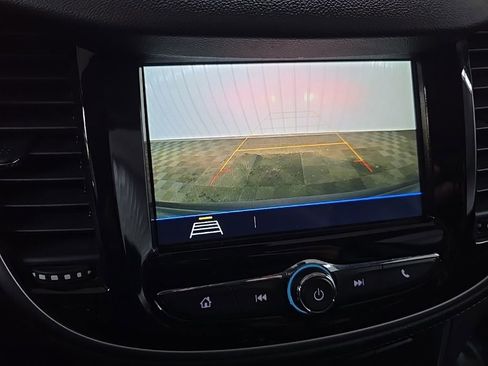 Used 2018 Chevrolet Trax LT w/ LPO, Protection Package image 18