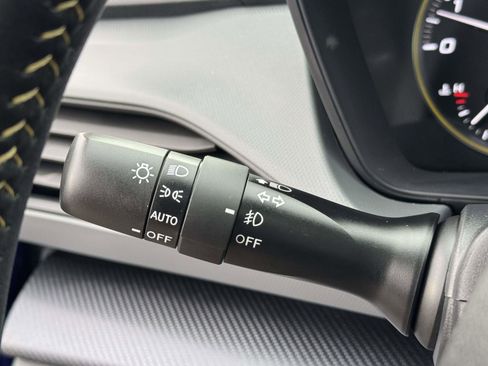 Certified 2025 Subaru Crosstrek 2.5i Sport image 22