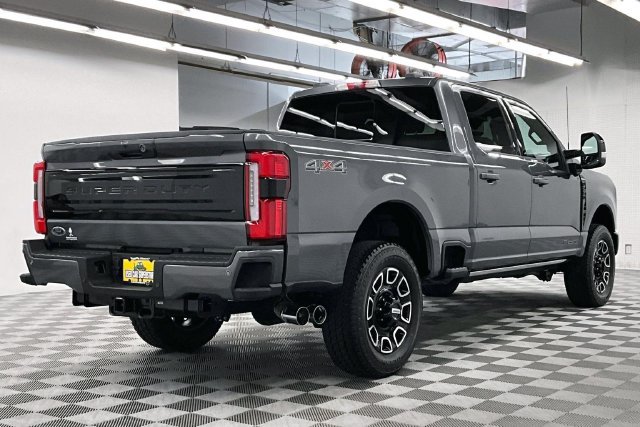 Used 2026 Ford F250 Platinum AWD/4WD image 14