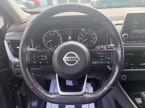 Used 2021 Nissan Rogue SV w/ Premium Package AWD/4WD image 14