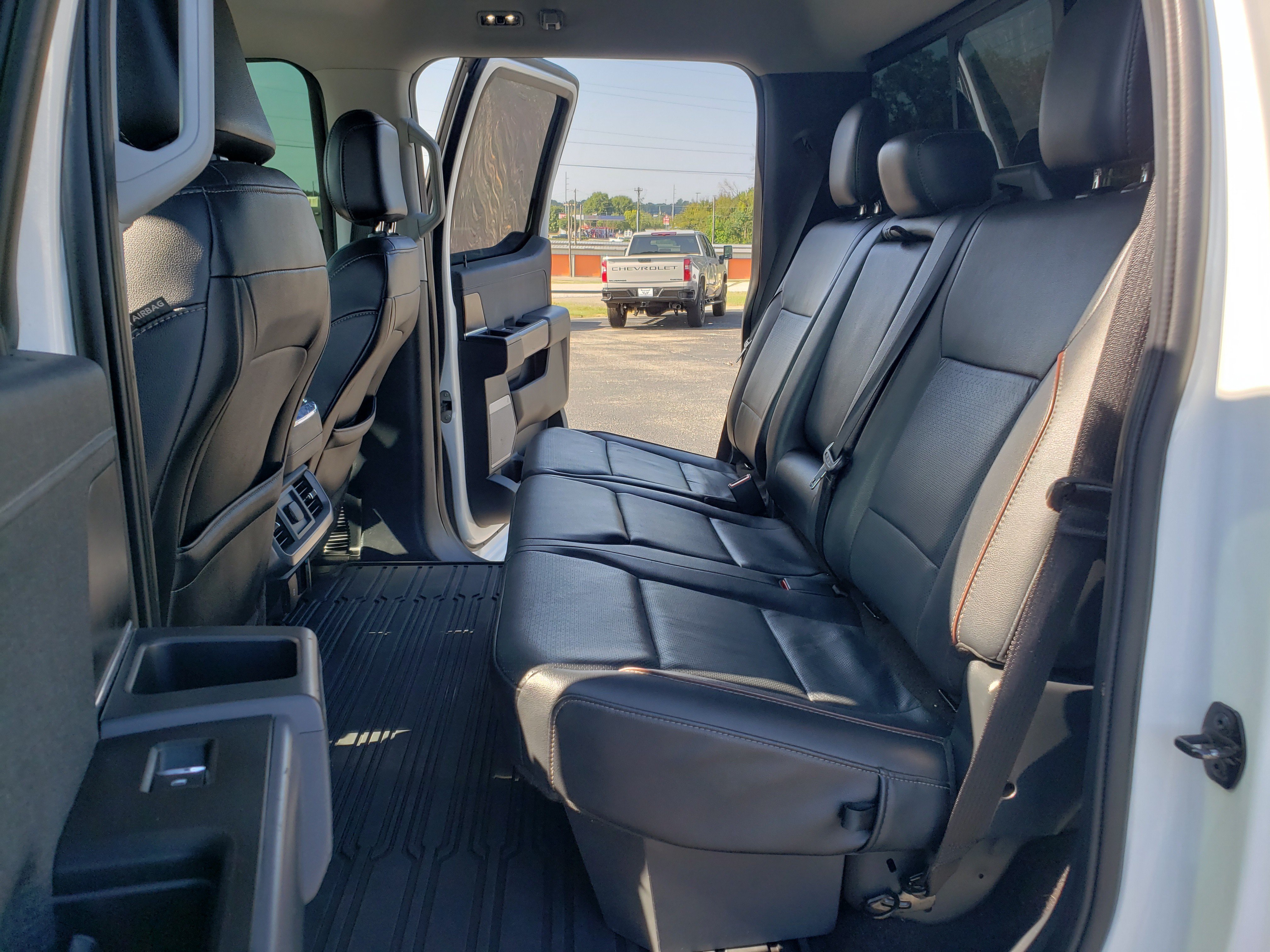 Used 2022 Ford F150 Lariat AWD/4WD image 34