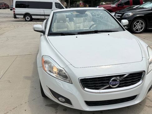 Used 2013 Volvo C70 T5 FWD image 13