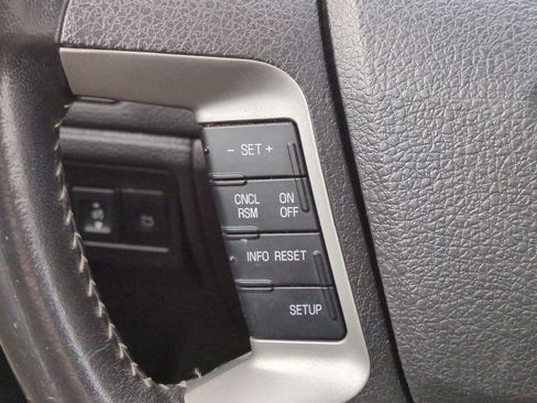 Used 2010 Ford Fusion Sport image 25