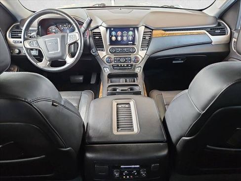 Used 2016 GMC Yukon XL Denali w/ Open Road Package AWD/4WD image 20