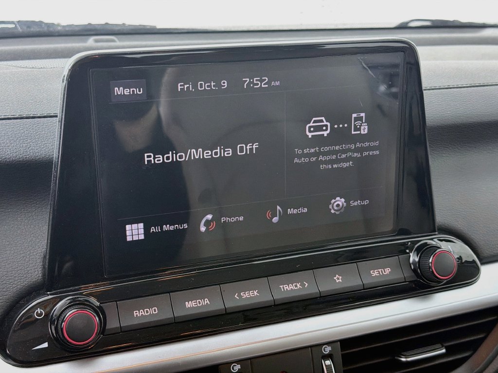 Certified 2023 Kia Forte LXS w/ LXS Technology Package FWD image 14