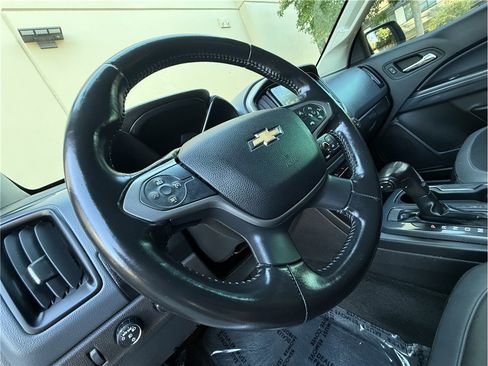 Used 2016 Chevrolet Colorado Z71 AWD/4WD image 8