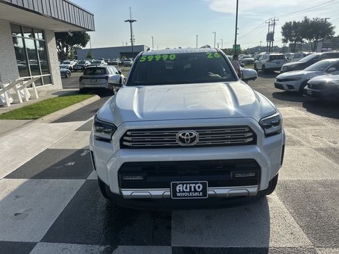 Used 2026 Toyota 4Runner Limited AWD/4WD image 2