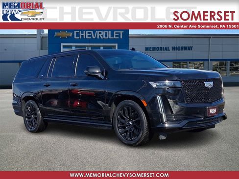 Used 2021 Cadillac Escalade ESV Sport Platinum w/ LPO, ONYX Package image 1