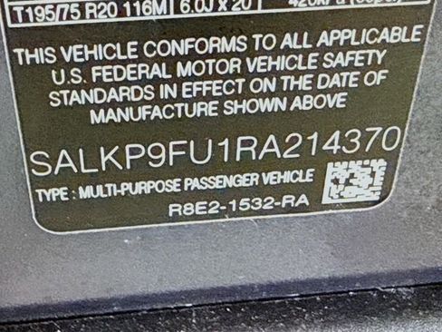 Certified 2024 Land Rover Range Rover SE AWD/4WD image 34