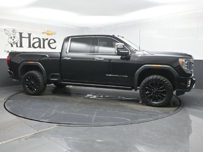 Used 2022 GMC Sierra 2500 Denali w/ Denali Black Diamond Edition