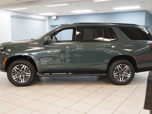 New 2026 Chevrolet Tahoe Z71 w/ Comfort Package AWD/4WD image 2