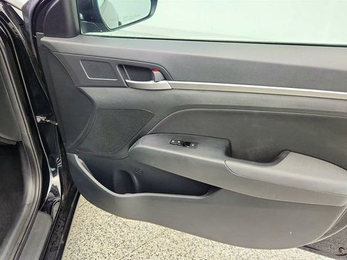 Used 2019 Hyundai Elantra Value Edition w/ Cargo Package image 26