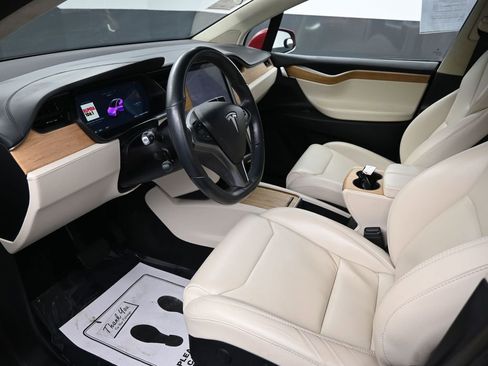 Used 2018 Tesla Model X 100D image 24