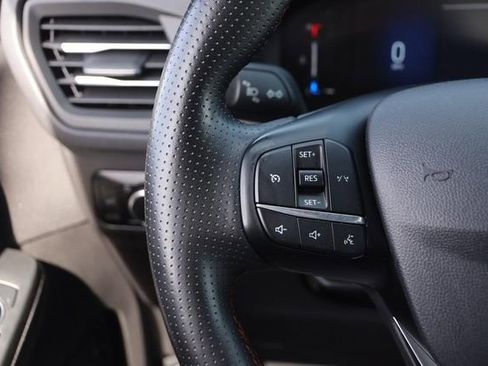 Certified 2024 Ford Escape ST-Line w/ Cold Weather Package image 7