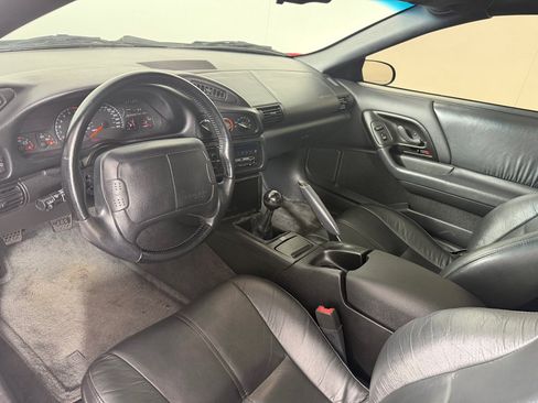 Used 1995 Chevrolet Camaro Z28 RWD image 13