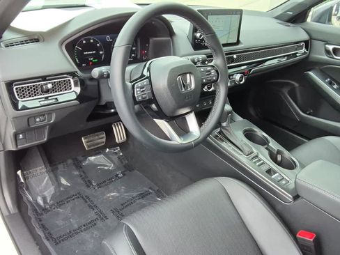 Used 2025 Honda Civic Sport Touring image 12
