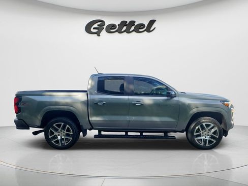 Used 2023 Chevrolet Colorado Z71 w/ Z71 Convenience Package 2 AWD/4WD image 4