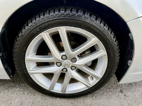 Used 2014 Lexus CT 200h image 12