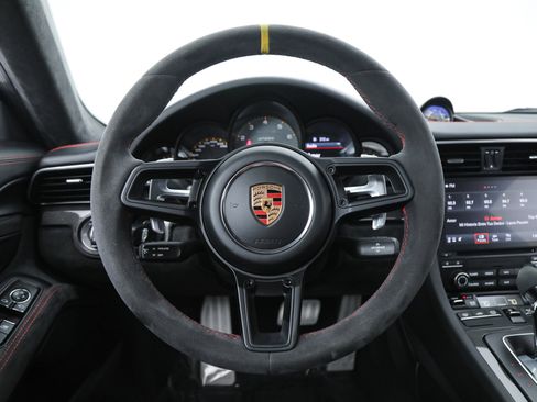 Used 2018 Porsche 911 GT2 RS image 6