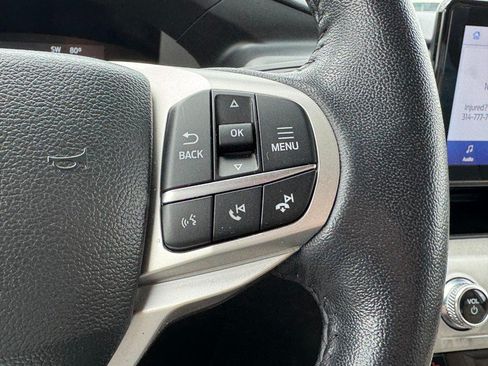 Used 2023 Ford Explorer XLT w/ Equipment Group 202A AWD/4WD image 17