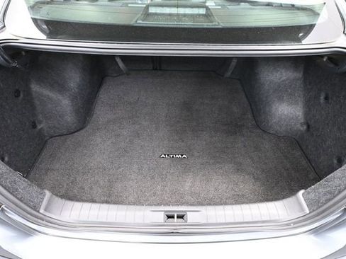 Used 2016 Nissan Altima 2.5 SL w/ Moonroof Package FWD image 38