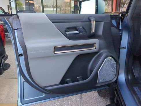 Used 2024 GMC Hummer EV 3X w/ Omega Edition image 26