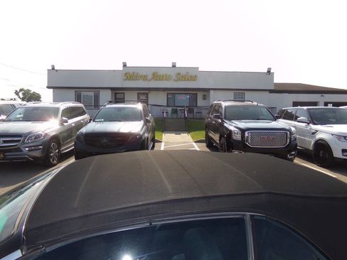 Used 2004 BMW 330Ci Convertible image 9