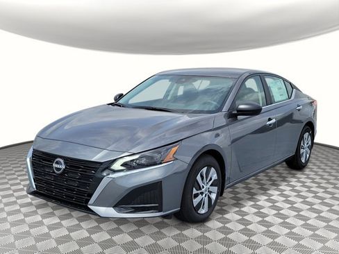 New 2025 Nissan Altima 2.5 S image 1