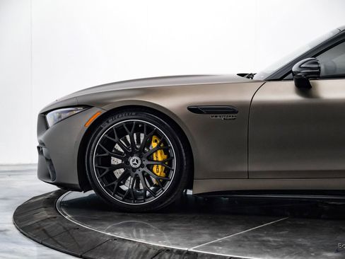 Used 2022 Mercedes-Benz SL 55 AMG 4MATIC image 12