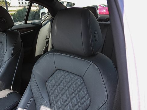 Used 2023 BMW 540i w/ M Sport Package RWD image 25