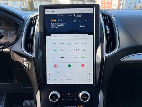 Certified 2022 Ford Edge SEL w/ Convenience Package image 21