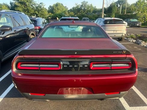 Used 2020 Dodge Challenger R/T Scat Pack w/ Shaker Package RWD image 5