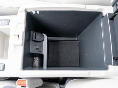 Used 2022 Nissan Rogue Sport SL w/ Premium Package image 35