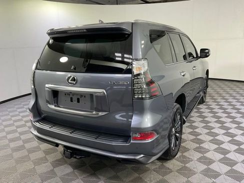 Used 2023 Lexus GX 460 Premium w/ Accessory Package AWD/4WD image 6