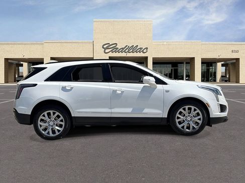 Used 2020 Cadillac XT5 Sportv w/ Platinum Package AWD/4WD image 4