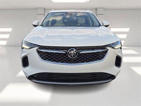 Certified 2022 Buick Envision Avenir w/ Technology Package II image 8