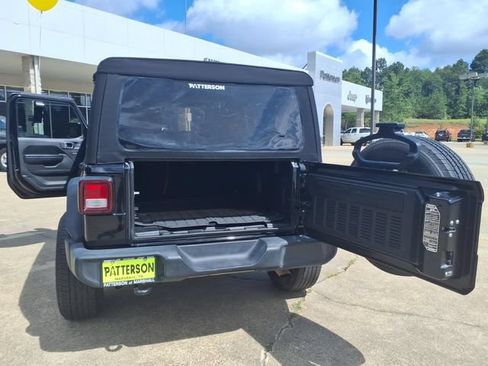 Used 2023 Jeep Wrangler Unlimited Sport AWD/4WD image 15