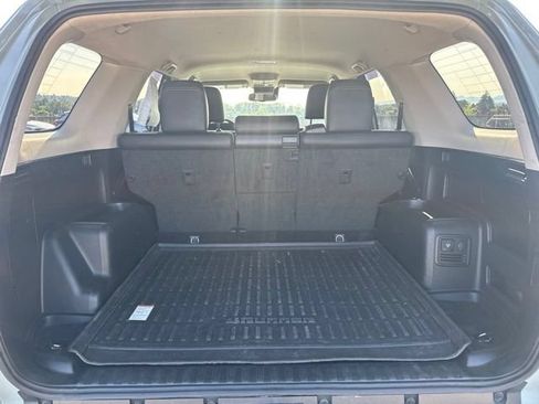 Used 2022 Toyota 4Runner TRD Sport w/ Technology Package AWD/4WD image 9