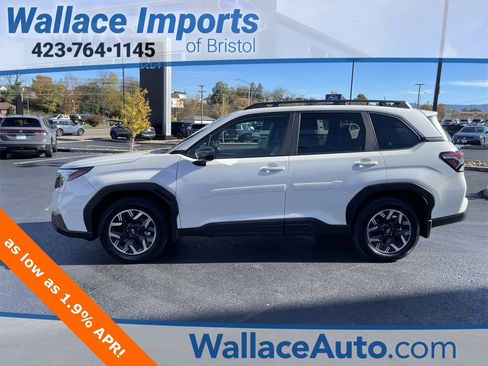 Certified 2025 Subaru Forester Premium w/ Convenience Package #2 image 3