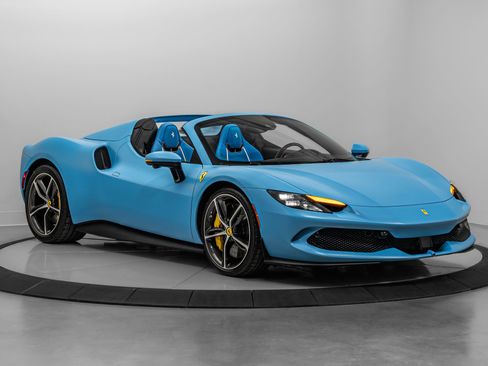 Certified 2025 Ferrari 296 GTS RWD image 1