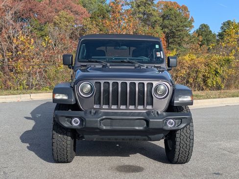 Used 2020 Jeep Wrangler Unlimited Sport S image 2